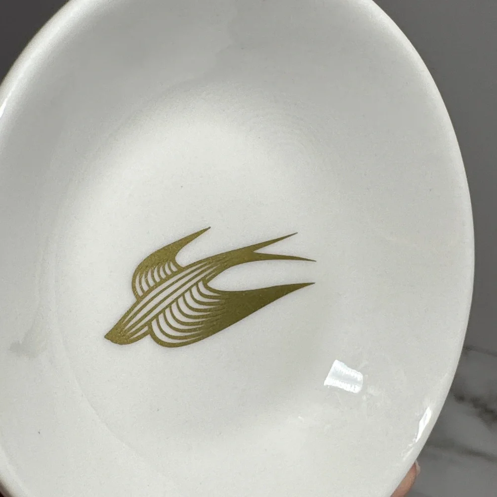Crate&Barrel Sauce Bowls with Gold Bird Design. Brand New !!! (6)